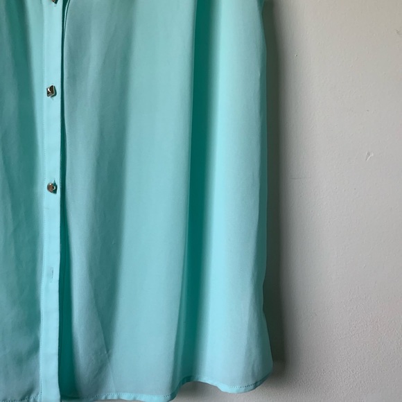 Teal button down tank top - Picture 3 of 3
